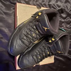 Jordan 12s Black Taxis (MAKE ME A OFFER)