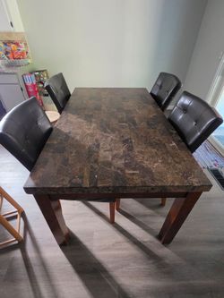 Dining Table Set with 4 Chairs
