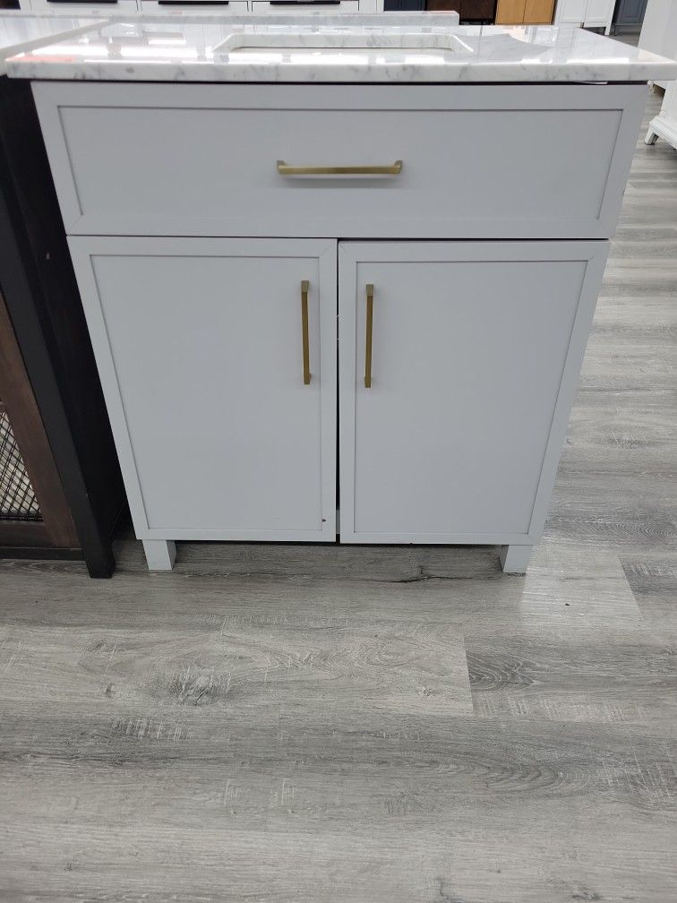 Bathroom Vanity 31"