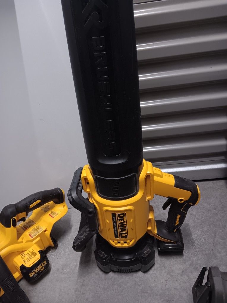 Brand New Dewalt Leaf Blower