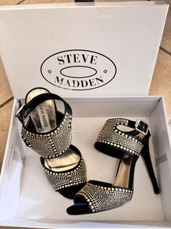 Steven Madden Haile Black Heels —Size 9