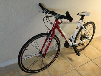 Schwinn tourist 21 speed like new for Sale in Miami FL OfferUp