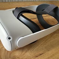 Meta Quest 2 w/ Pro Head strap