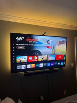 Vizio 65’ Smart TV bundle