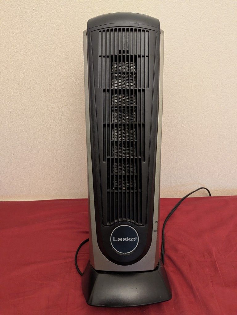 Lasko Ceramic Space Heater Tower – Remote Control, Oscillating, Works Great