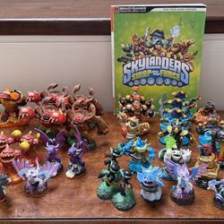 Skylanders Figures, Book, Portal