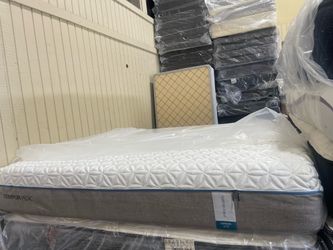 King tempurpidec mattress