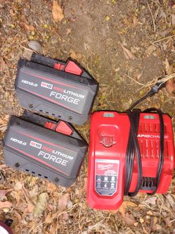 Milwaukee M18 Forge HD12.0 Batteries & Rapid Charger