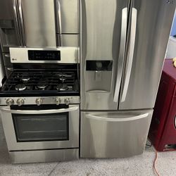 30 Wide Stove LG 30 Wide Fridge LG