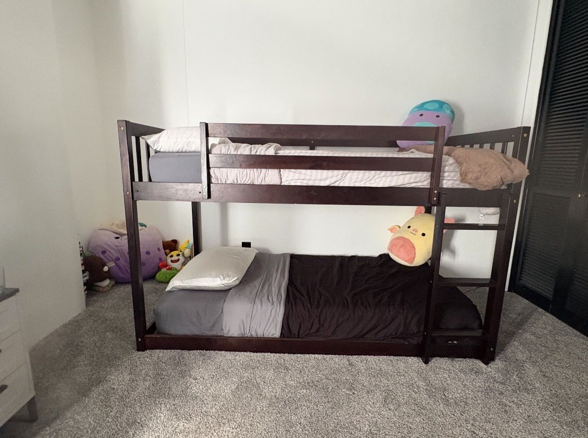 Twin Size Bunk Bed