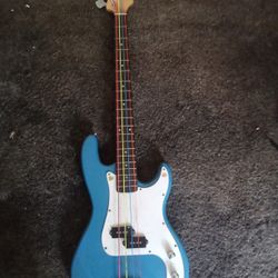Bass Guitar 