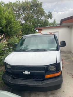 2004 chevy van