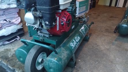 Gas Compressor