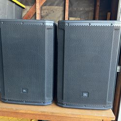 JBL SRX815P