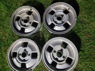 Stock AE86 Gts Rims 14in 4x114.3 (4.5in)