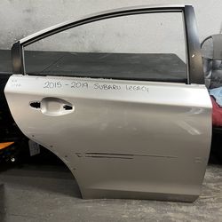 2015-2016-2017-2018-2019 SUBARU LEGACY RIGHT REAR DOOR OEM USED #9301