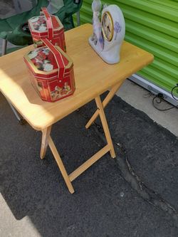 TV dinner table