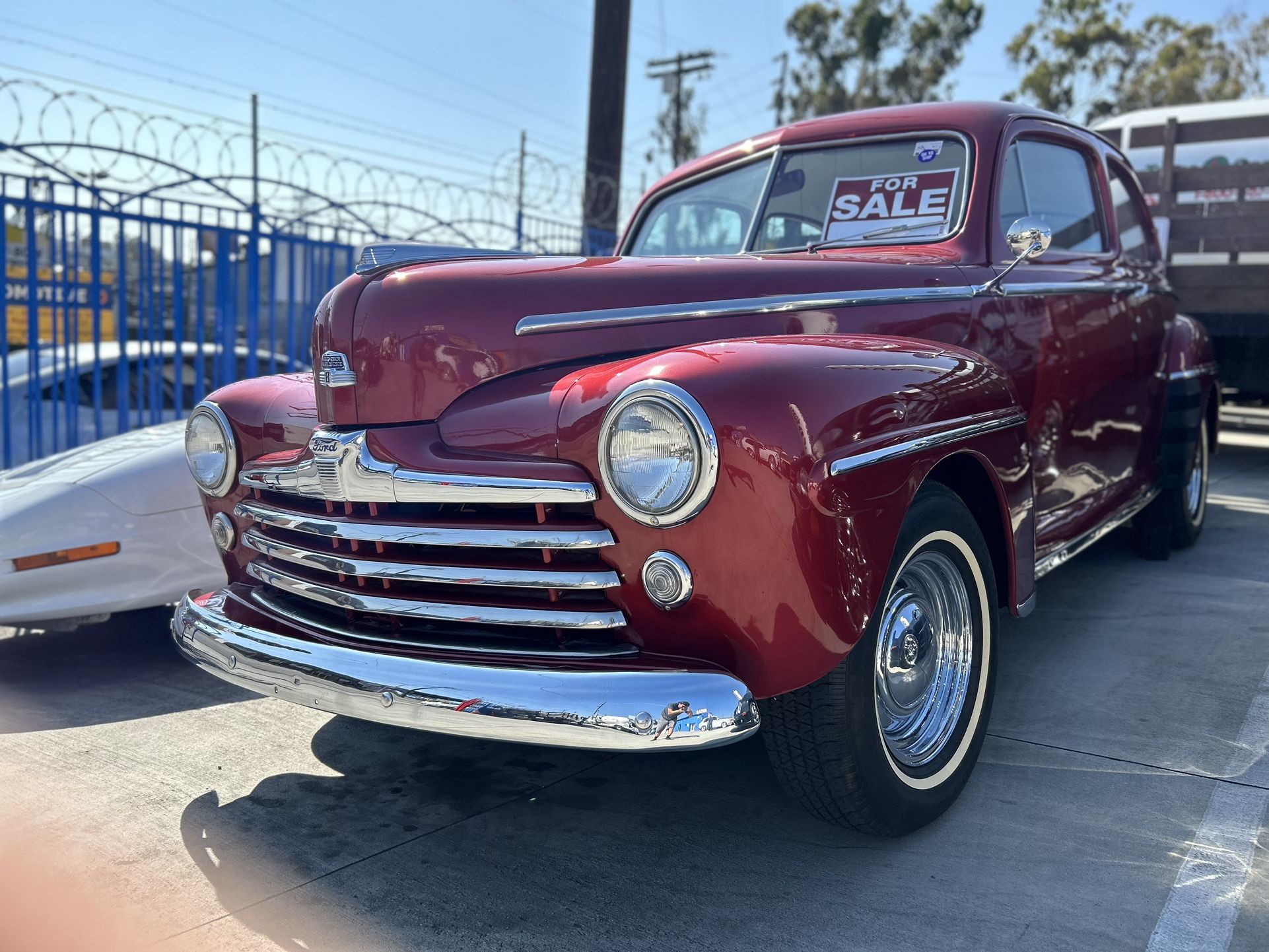 1948 Ford Super Deluxe Coupe