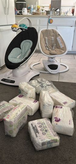 BabyTrend & 4moms Baby Swings