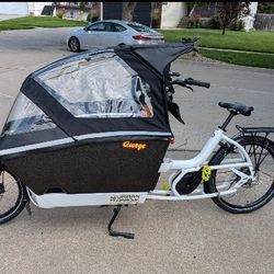 Urban Arrow Family Performance Line