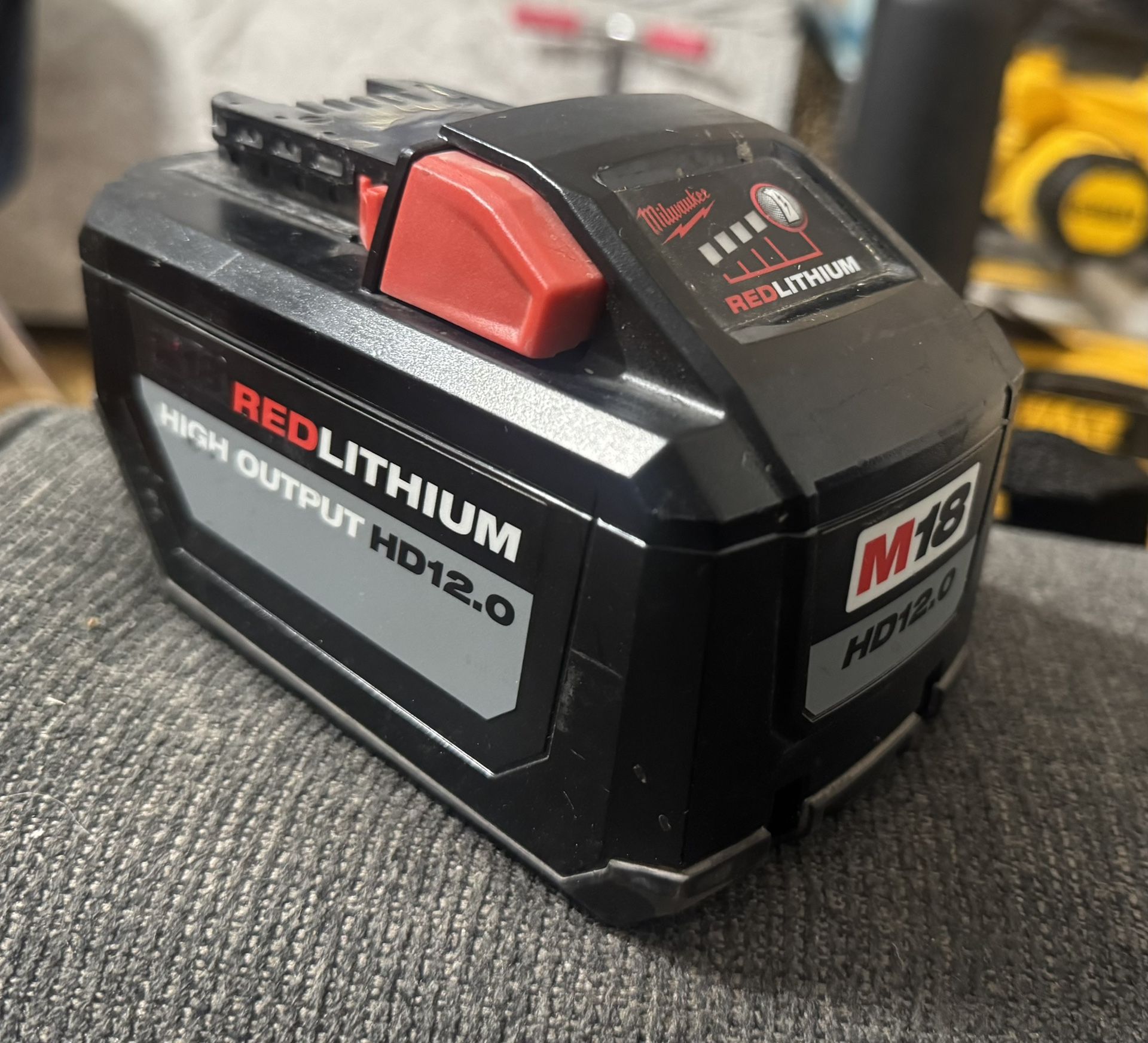 MILWAUKEE TOOL M18™ REDLITHIUM™ HIGH OUTPUT™ HD12.0 Battery Pack