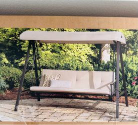 Swing with canopy