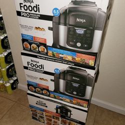 Ninja Foodi Pro Pressure Cooker/ Air Fryer