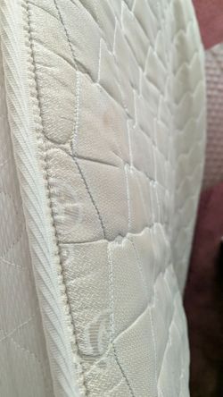 Queen and twin size mattress