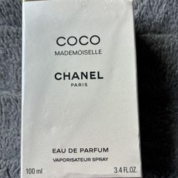 Chanel Coco
