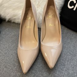 Heels pump With Red Sole