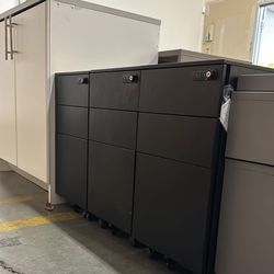 File Cabinet - 3 Drawer