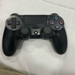 PS4 Controller 