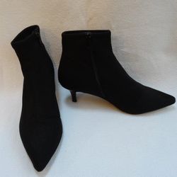 Betsy Johnson Black Ankle Boots