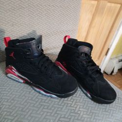 Nike air jordan jumpman mvp in pretty good conditions woman size 5.5  