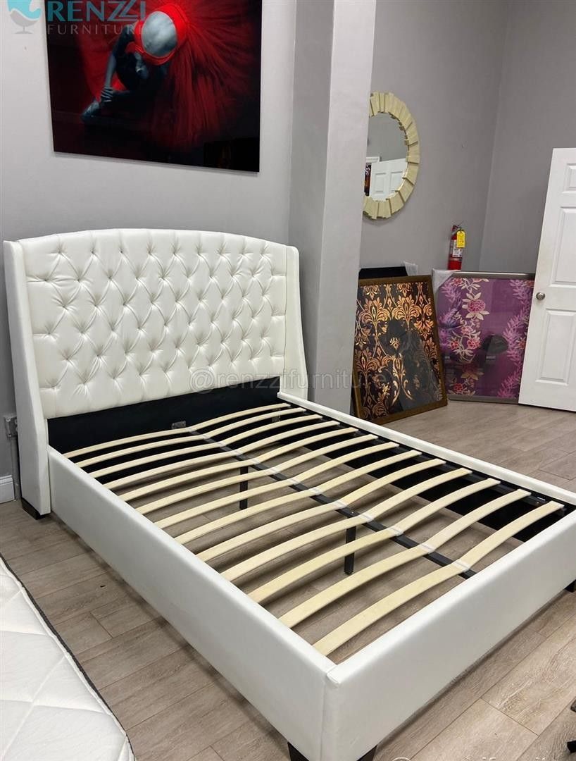 S=19# @Queen Bed@ $499 * * +Financing Available+