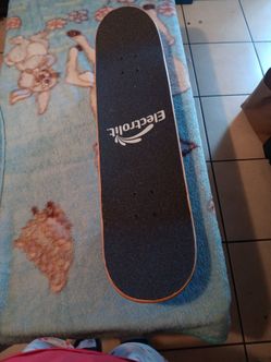 Skateboard