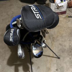 Strata Golf Set With Bag Like New Great Starter Set
