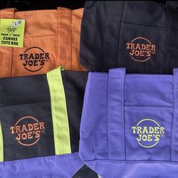 TRADER JOE’S HALLOWEEN TOTES 