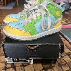 Jordan 1 Mid Sz 12c 