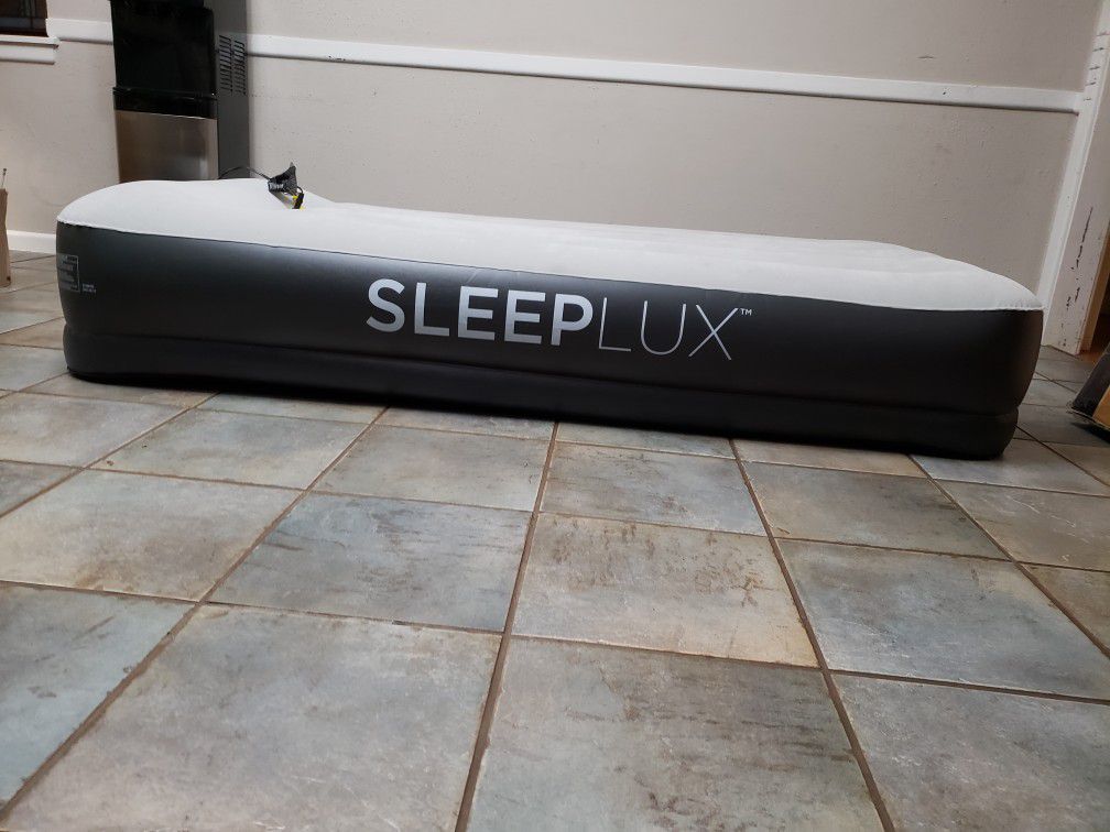 Sleeplux Twin Air Mattress With Built In Pump And USB Charger 