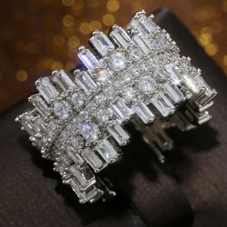 Beautiful Ring Size 8