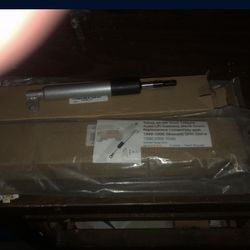 99-06 Silverado/GMC tailgate Shock Struts In