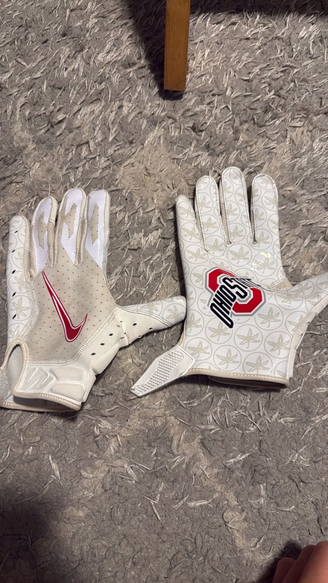 XL OHIO STATE GLOVES