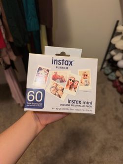 Fujifilm instax mini instant film
