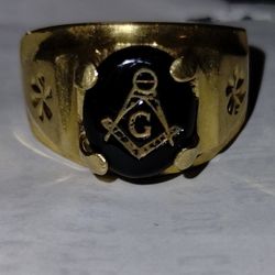 "FREE MASON GOLD  RINGS"