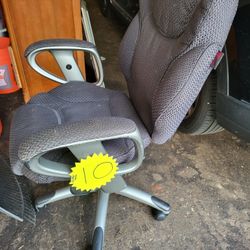 office chair $10