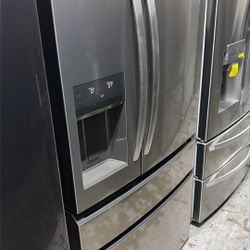 Frigidaire French Door Refrigerator 