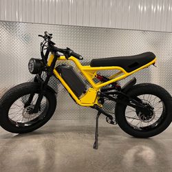 1500 Watt Electric Ebike, Heavy Duty/Full Suspension, Hydraulic Brakes  (Flaked Yellow)