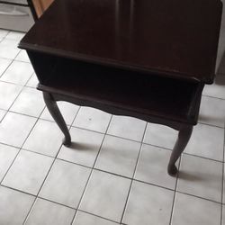Small Tv or display table