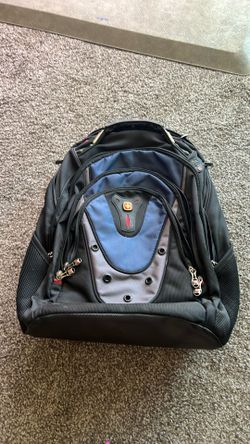 Wenger Ibex 17-inch SwissGear Laptop Backpack Black/Gray/ and blue